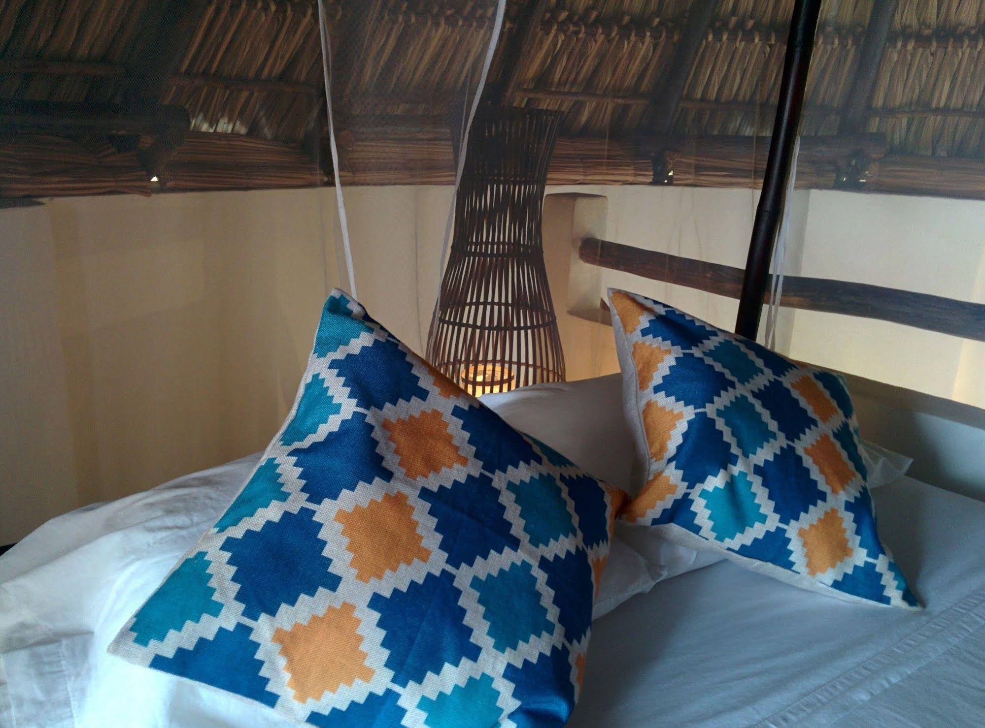 Nayal Lodge