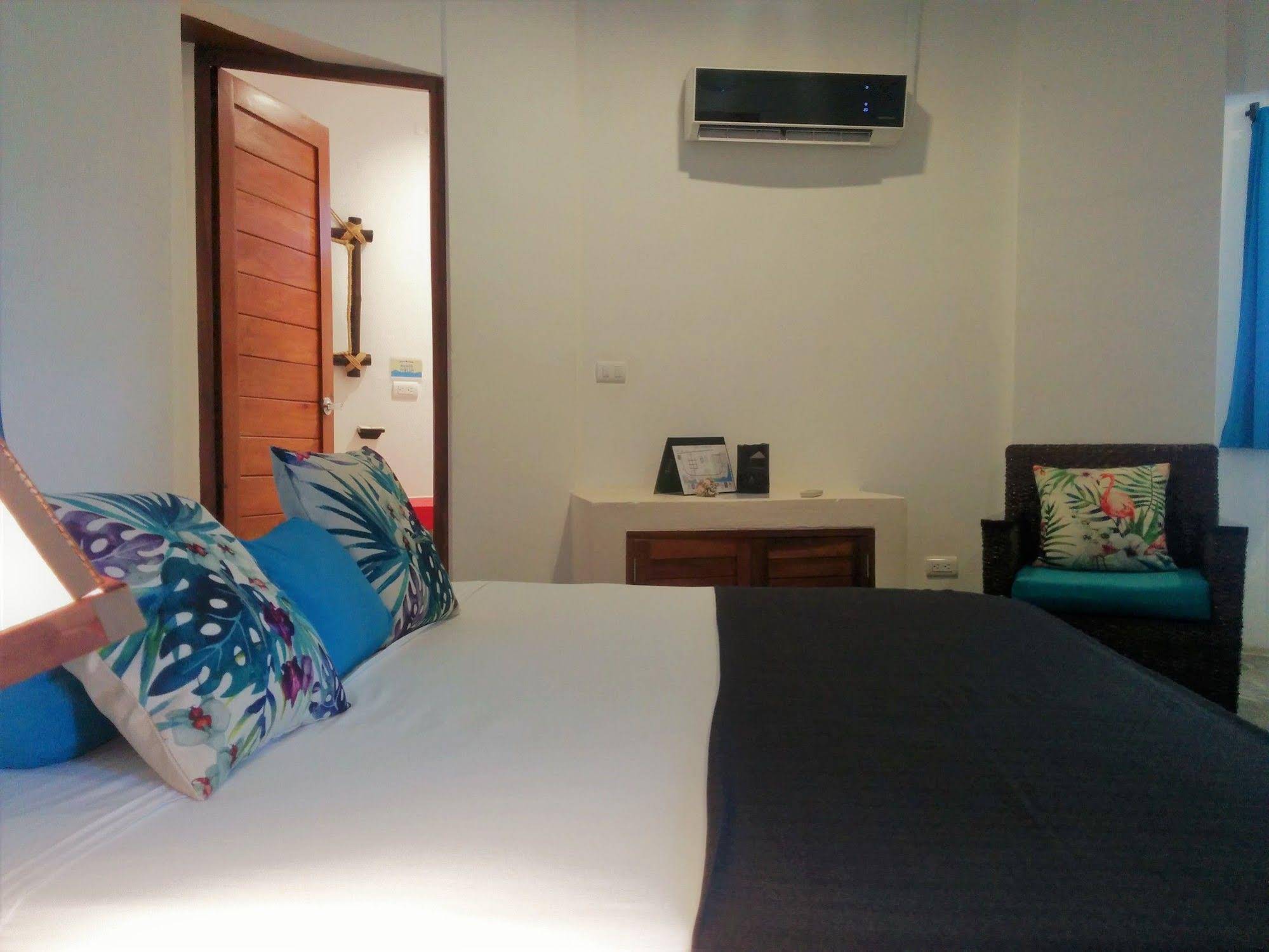 Nayal Lodge
