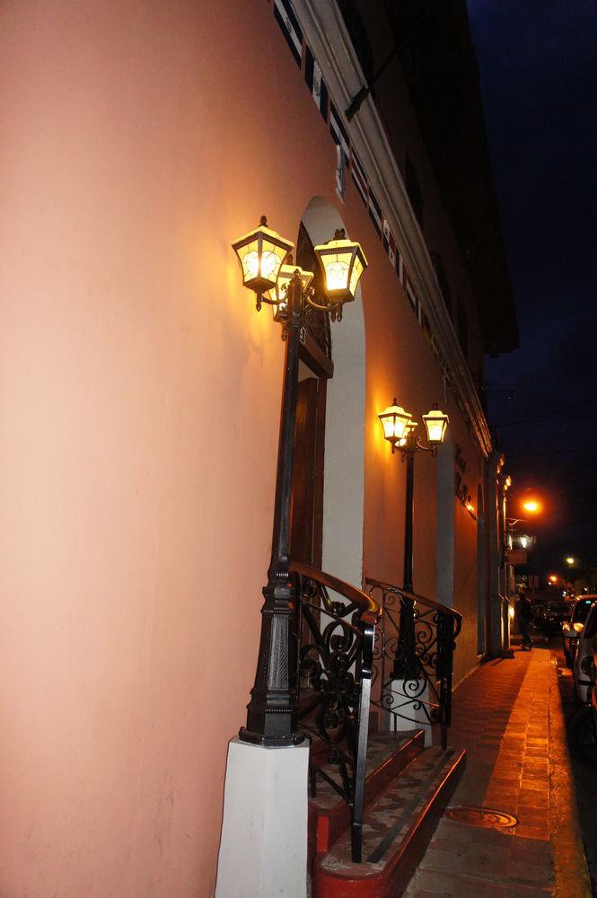 Los Balcones