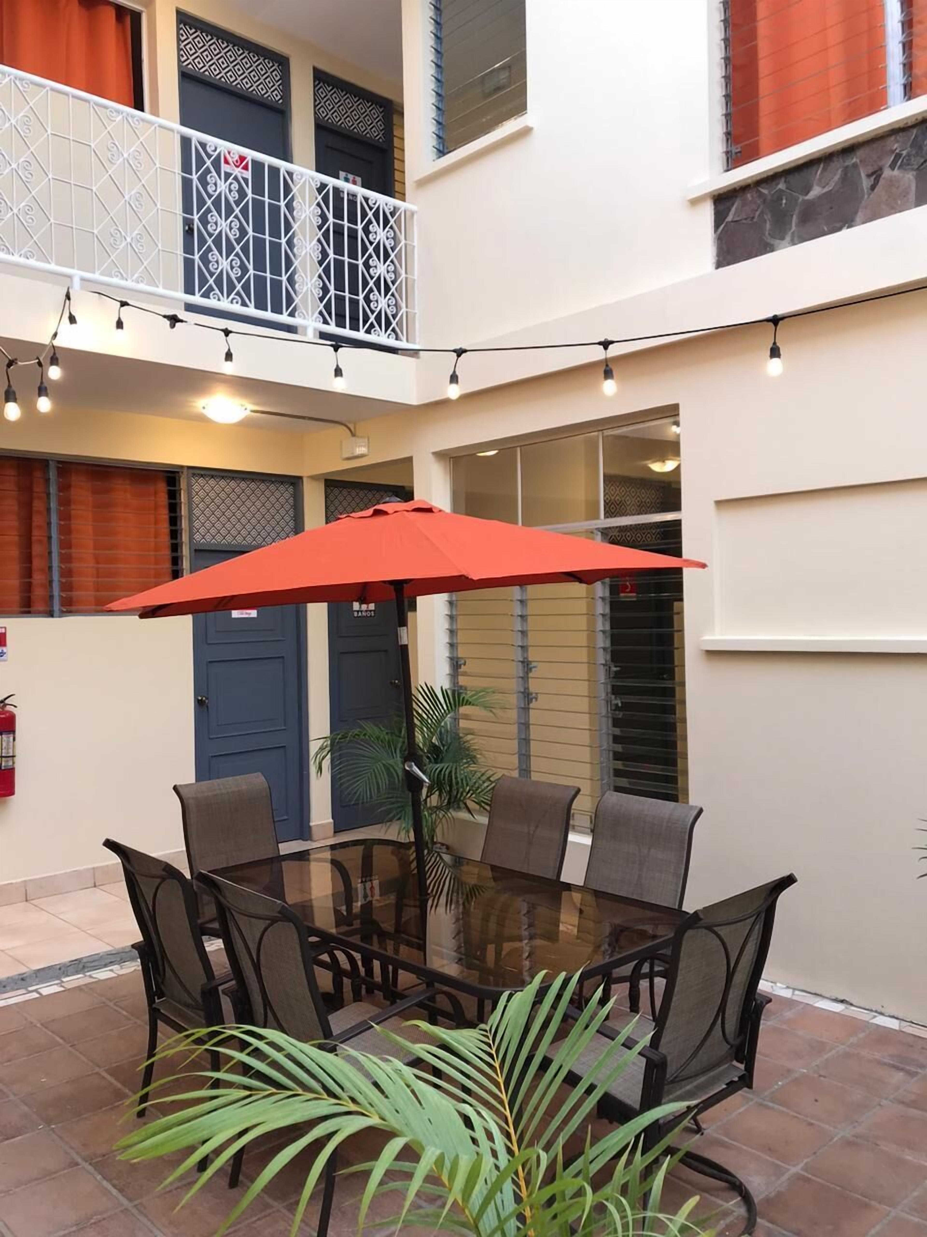 Hostal Casa Amiga
