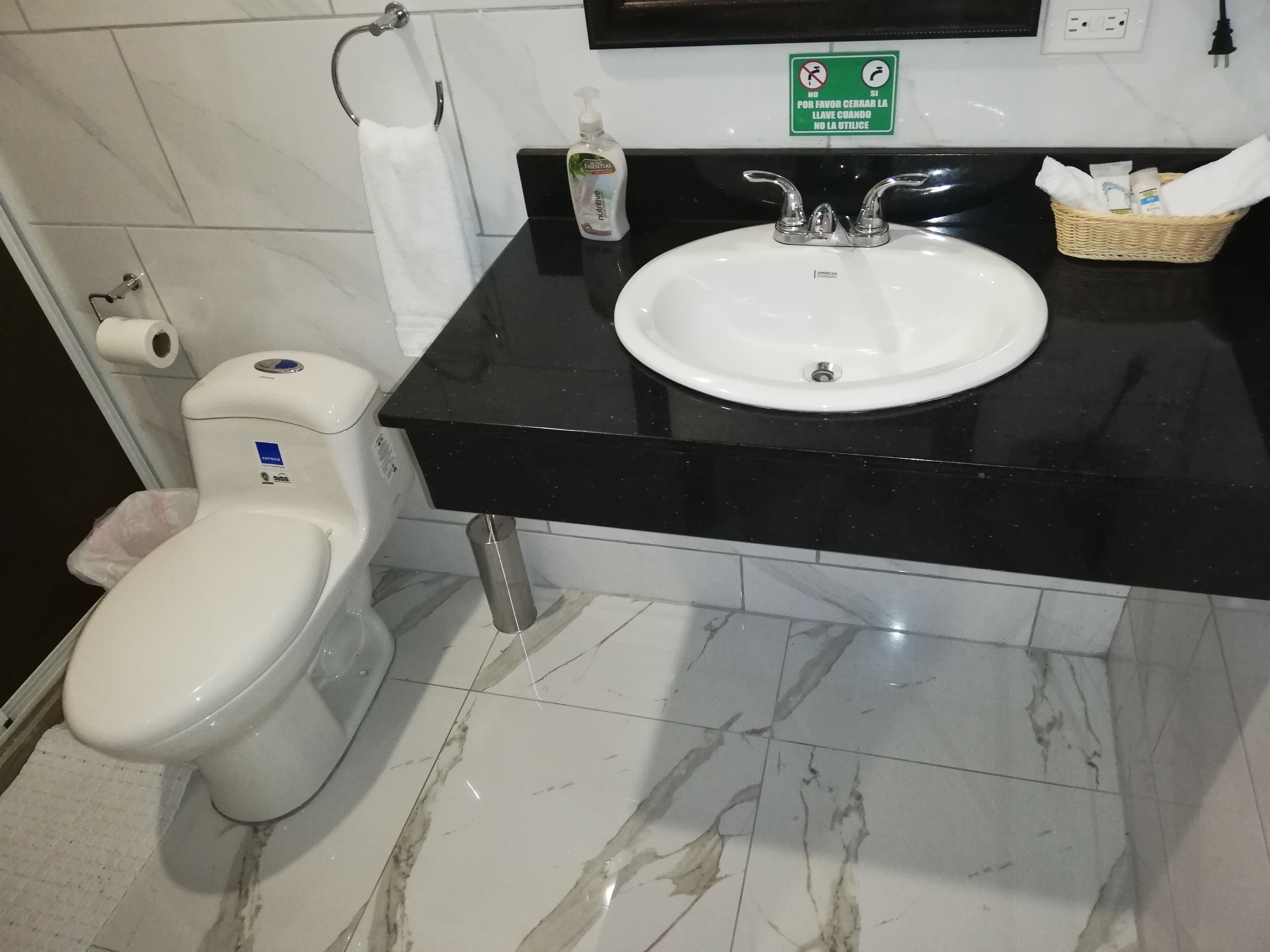 Hotel Casa Blanca
