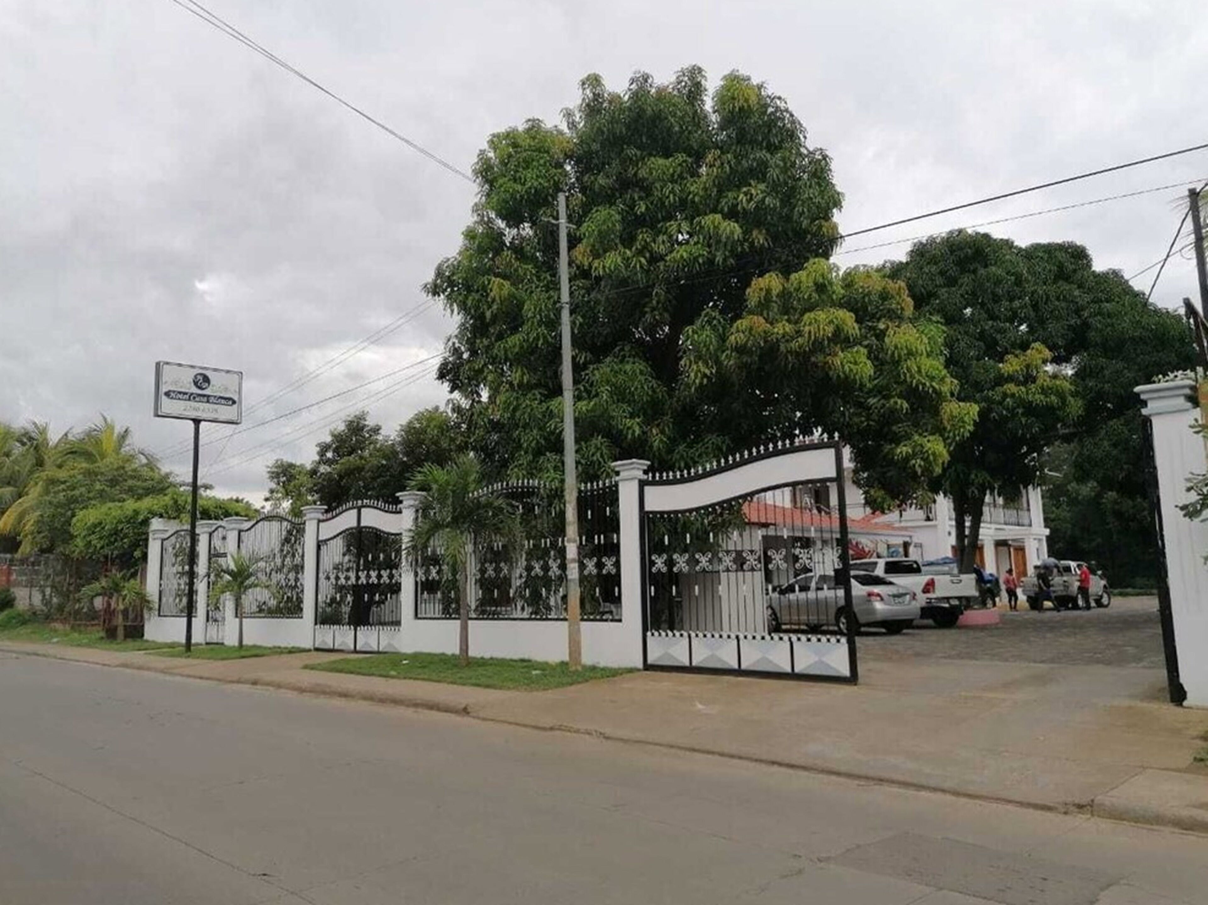 Hotel Casa Blanca