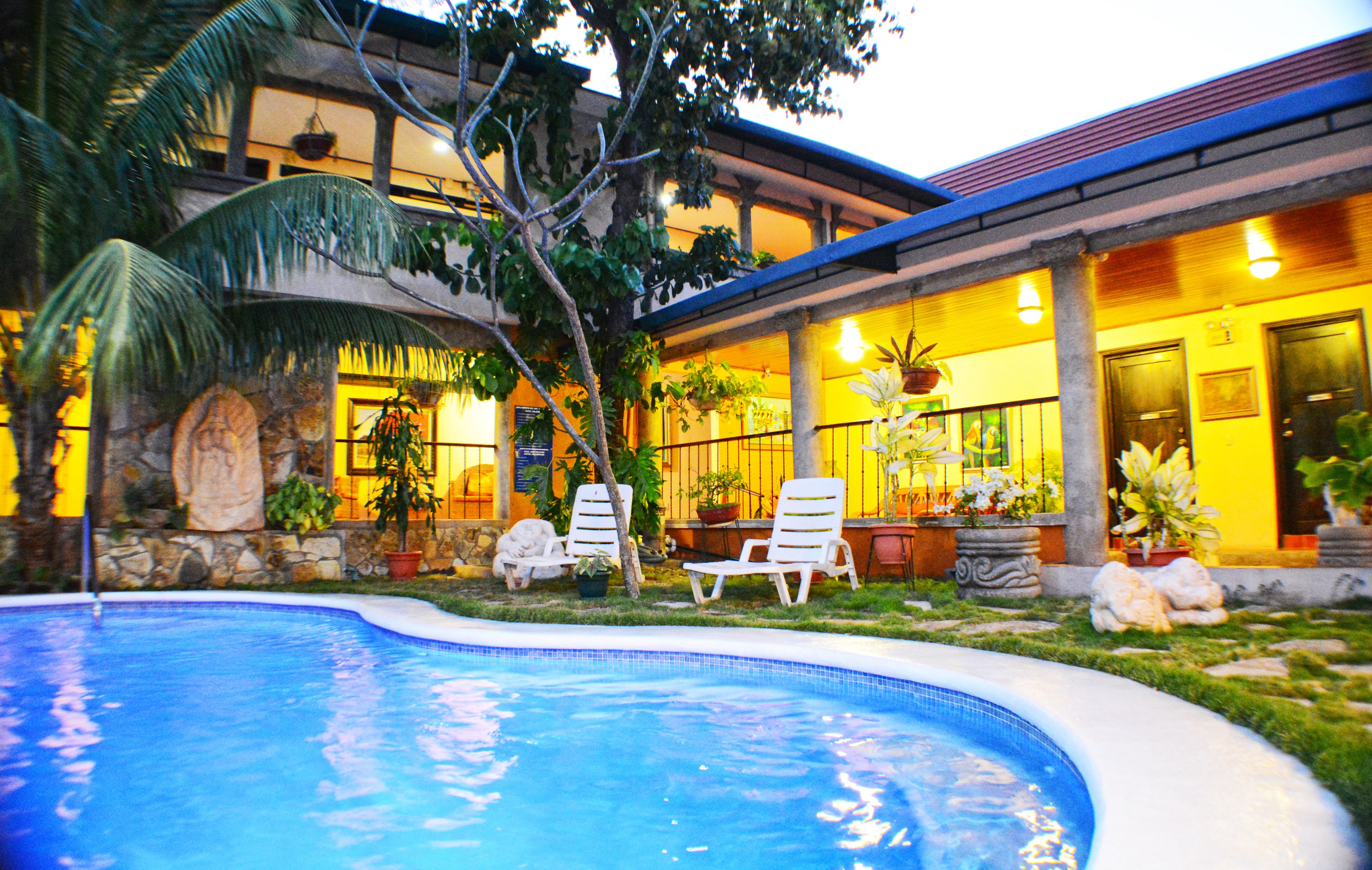 Hotel Colonnade