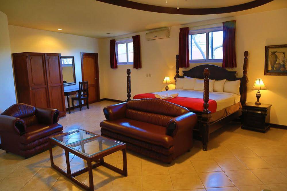 Hotel Le Chateau