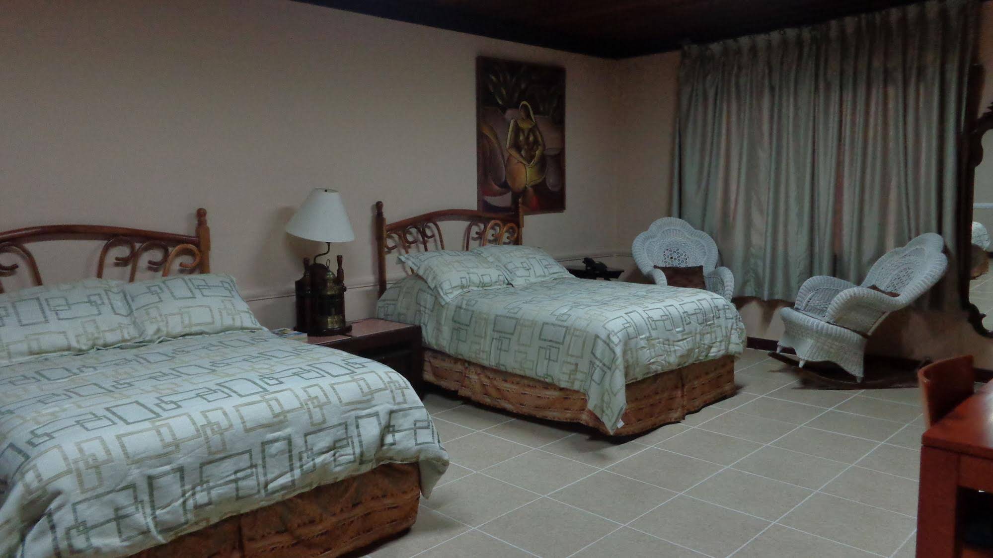Hotel Villa Americana