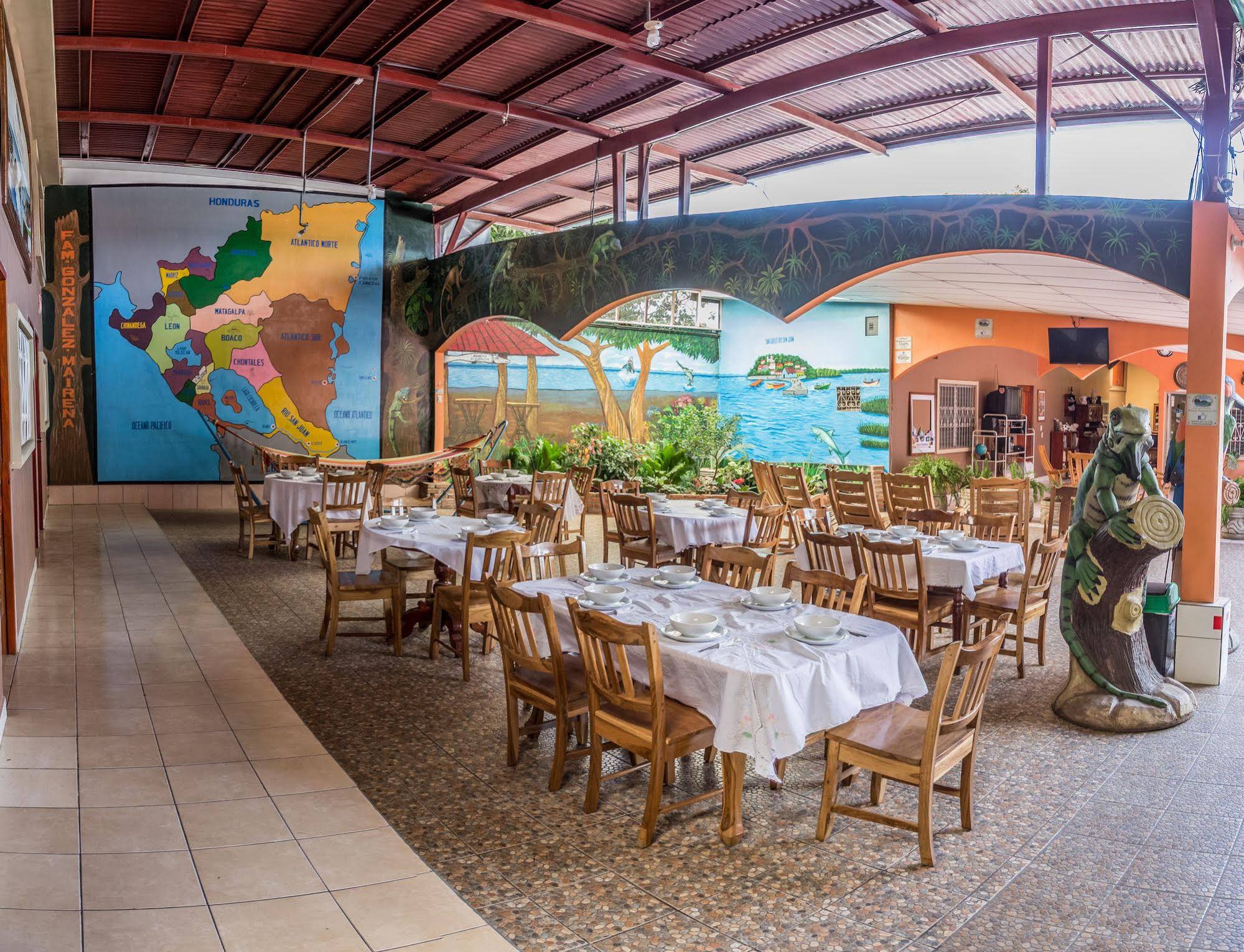 Hotel Xolotlán