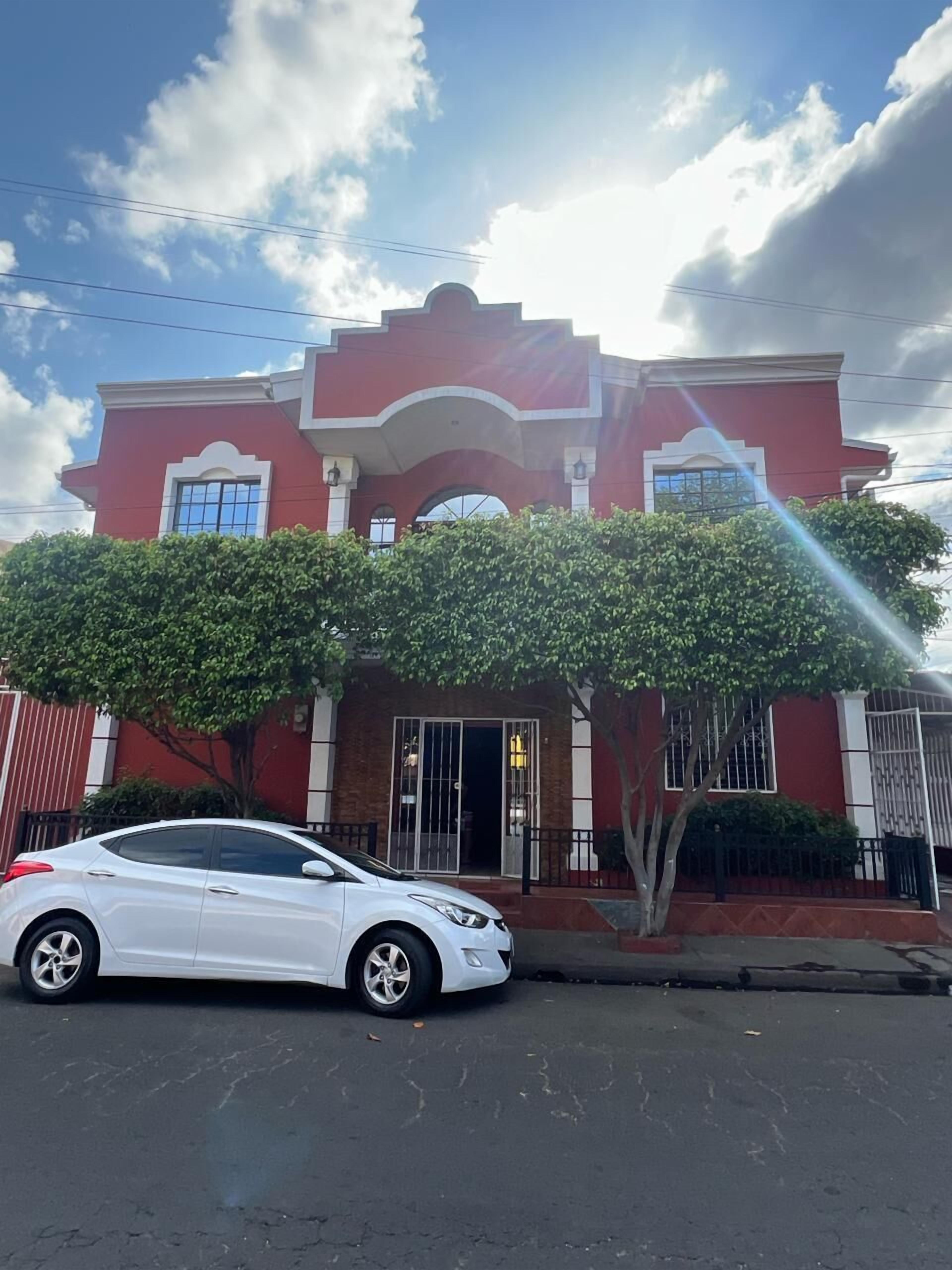 Villalobos Hotel