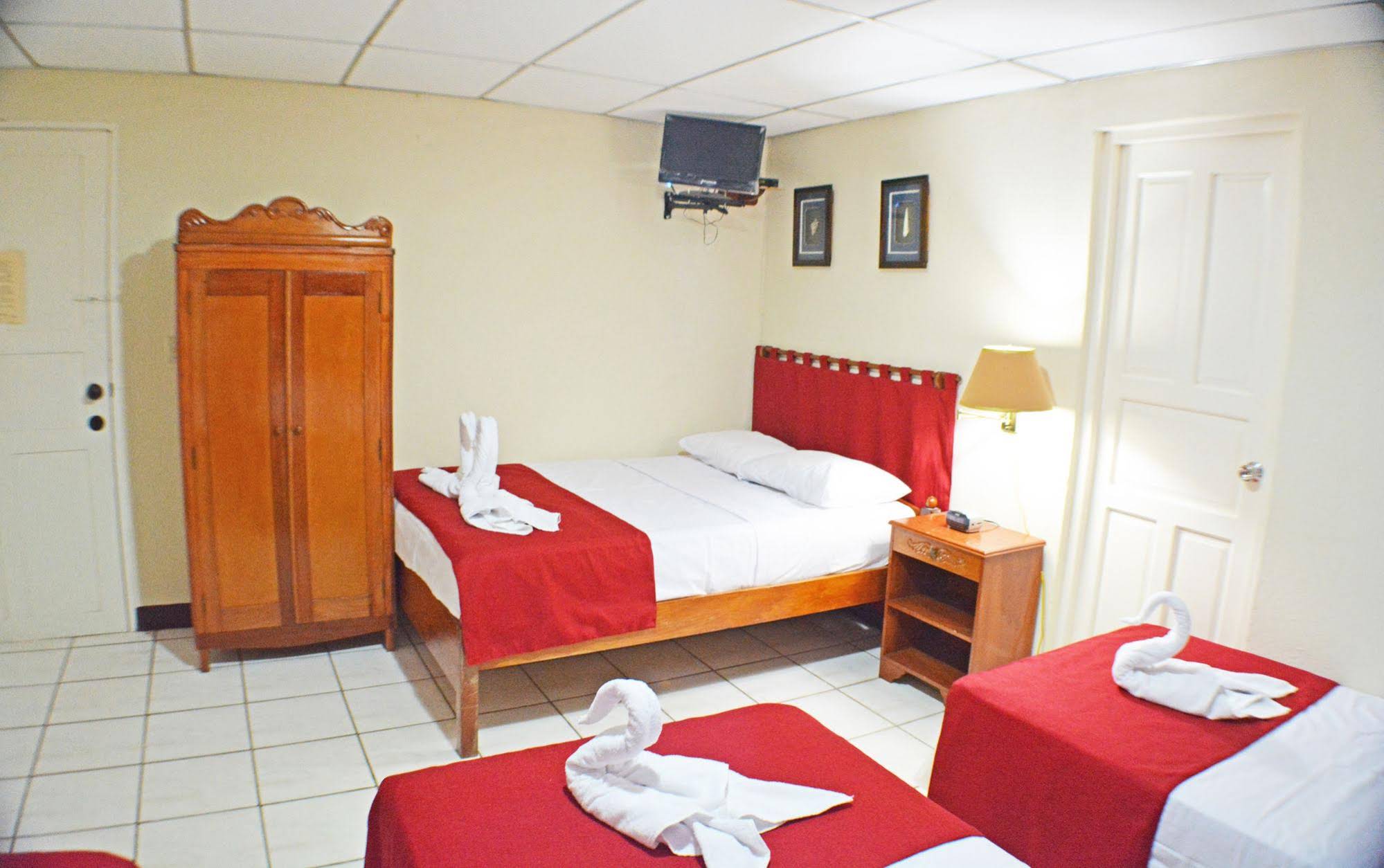 Hotel Suyapa Beach