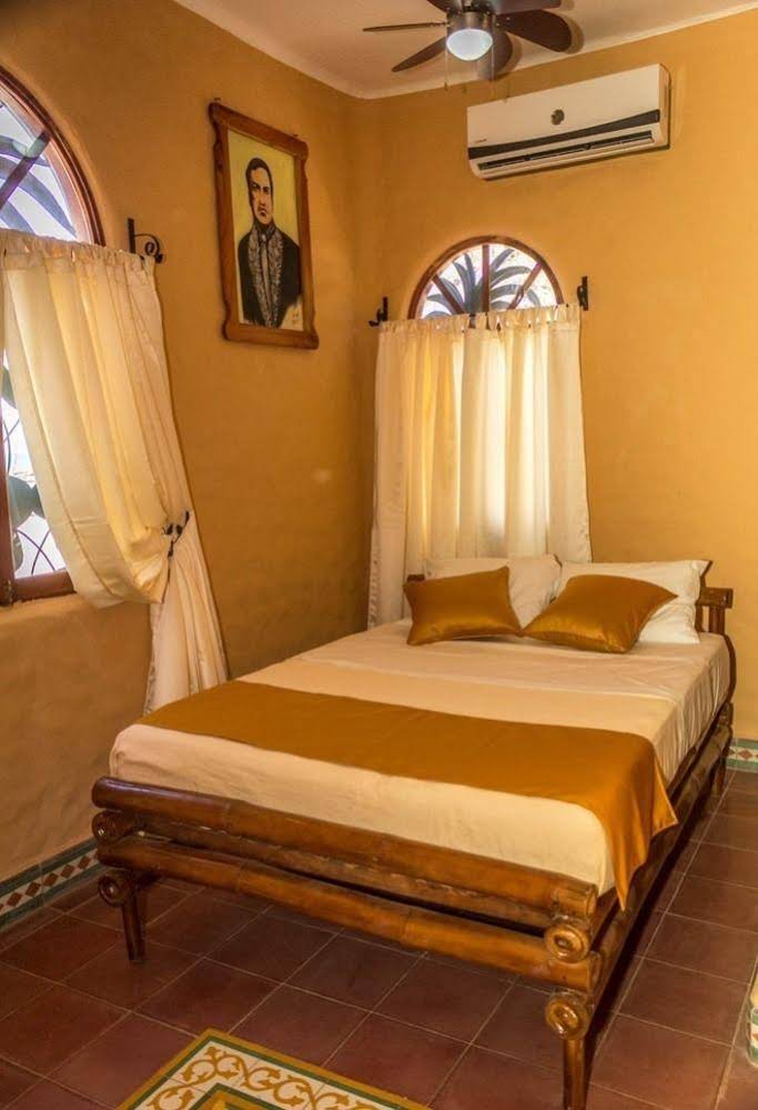Hacienda Amarilla Del Mar
