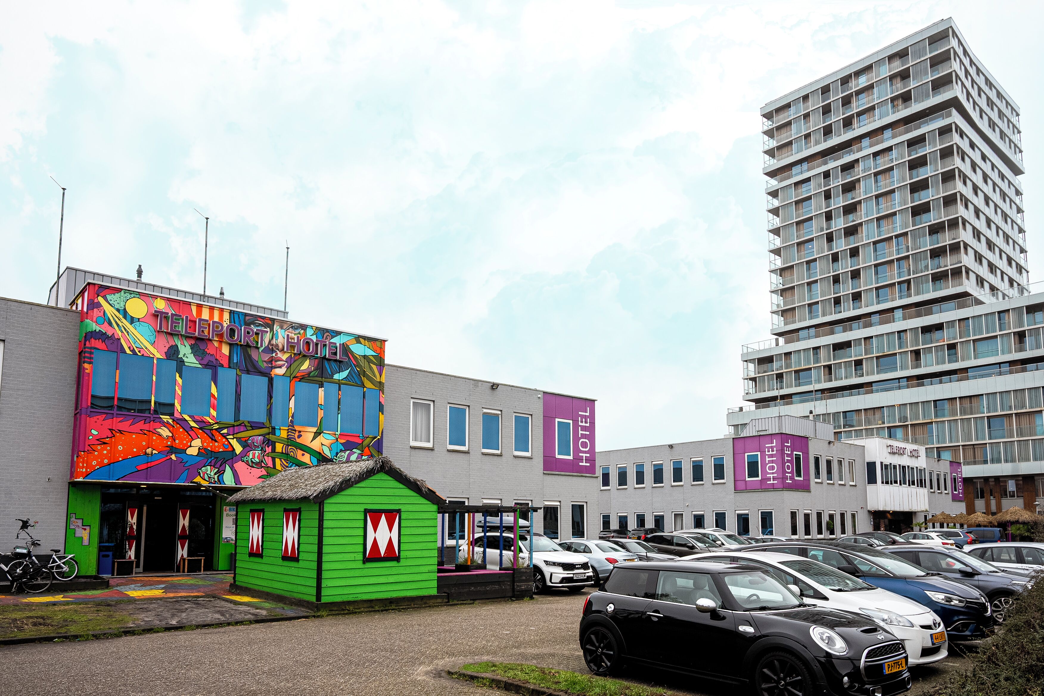 Amsterdam Teleport Hotel
