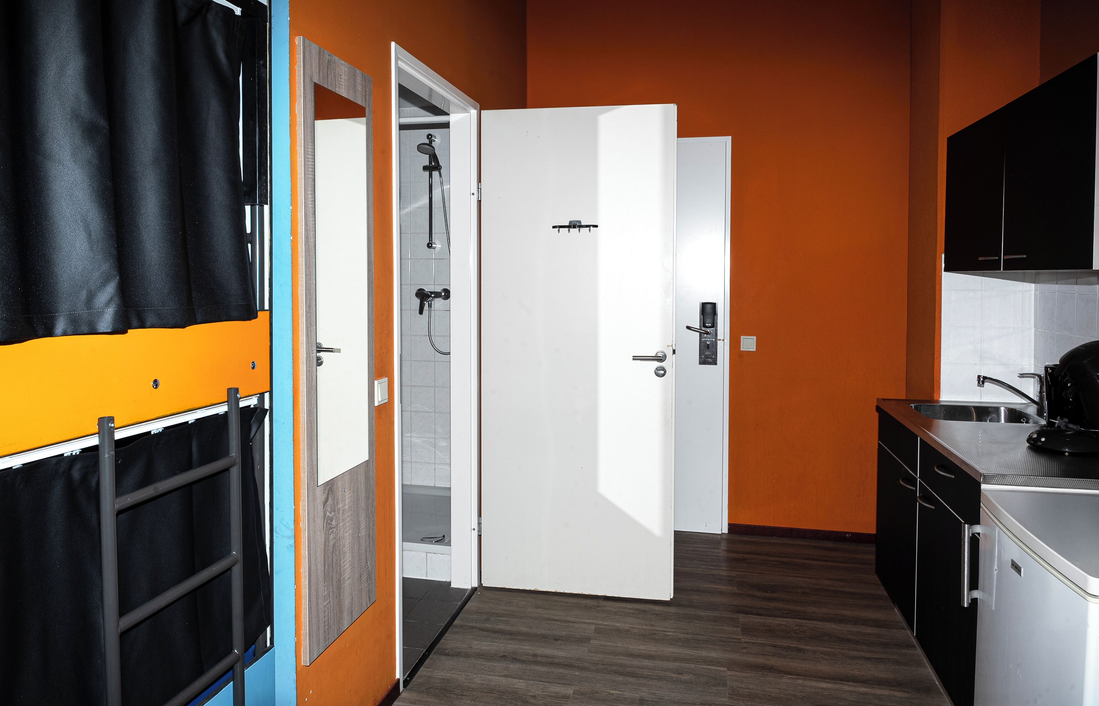 Amsterdam Teleport Hotel