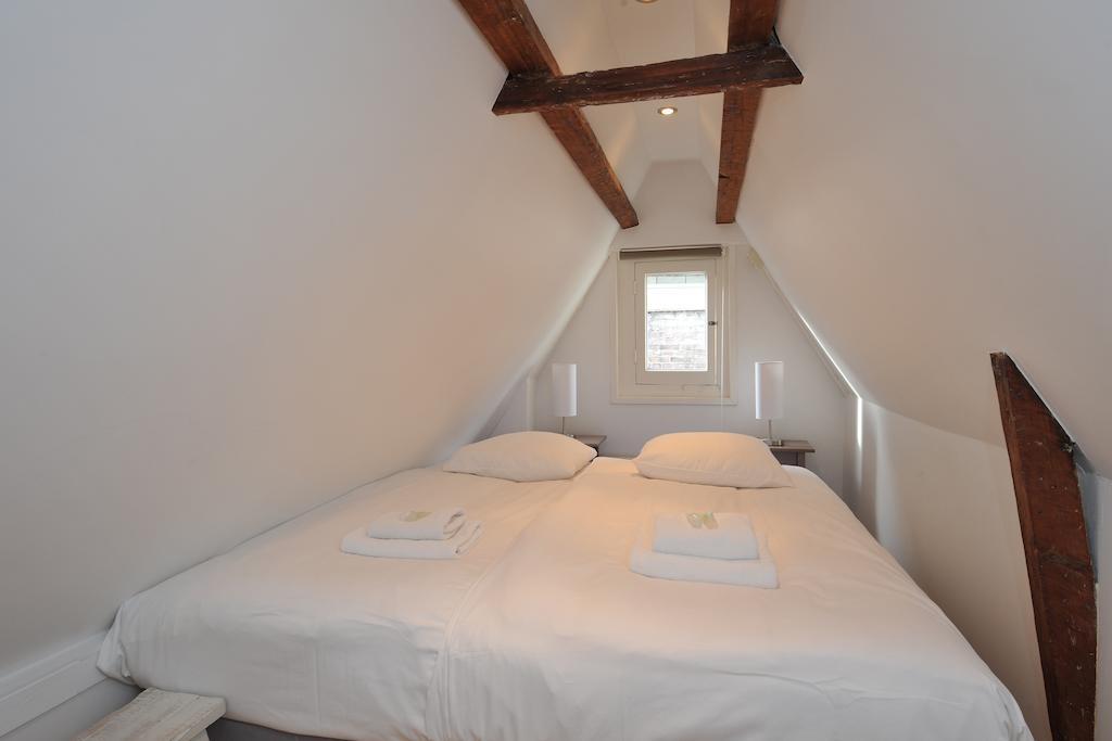 Angels Canal House