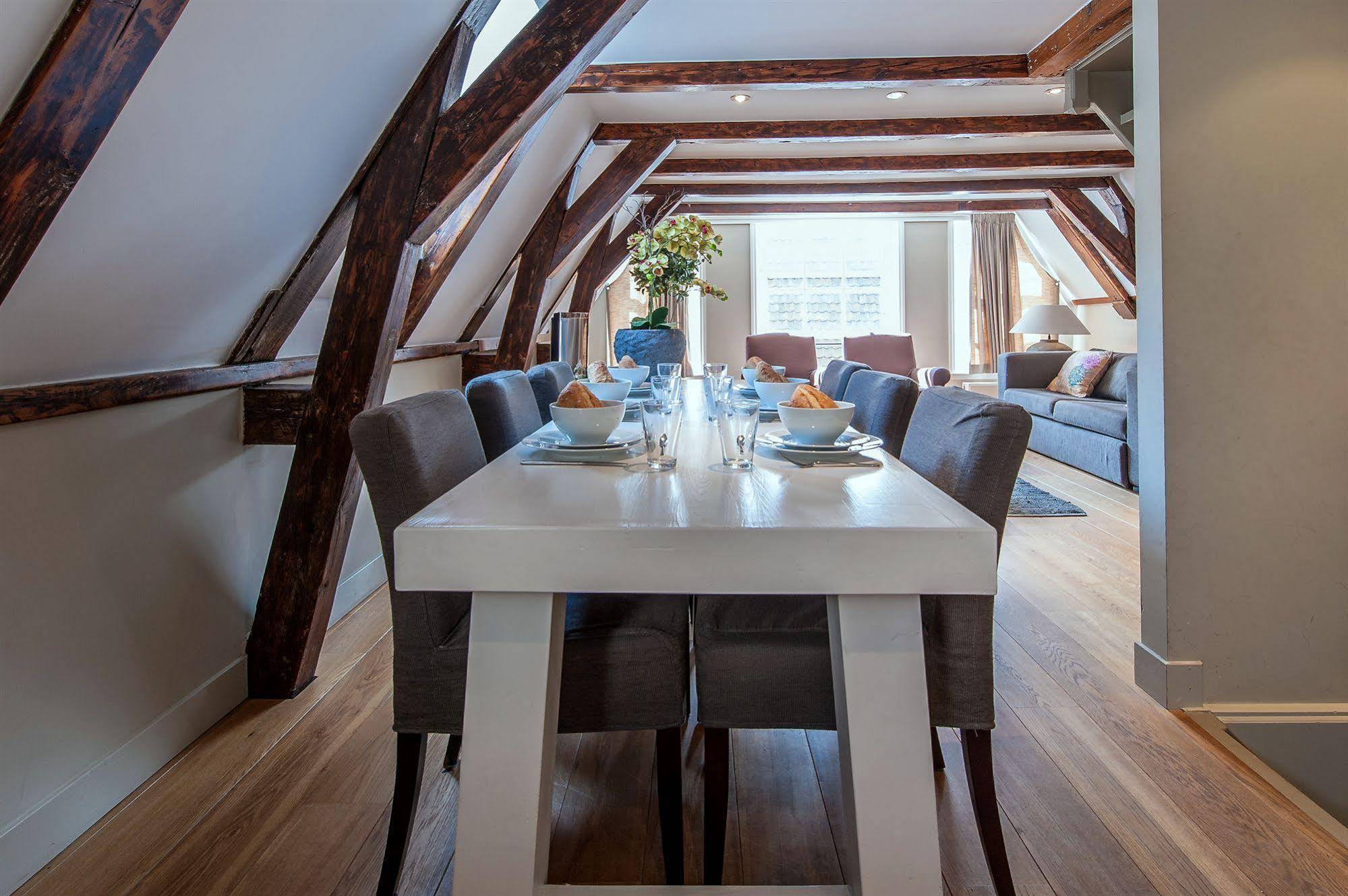 City Center VIP Apartments