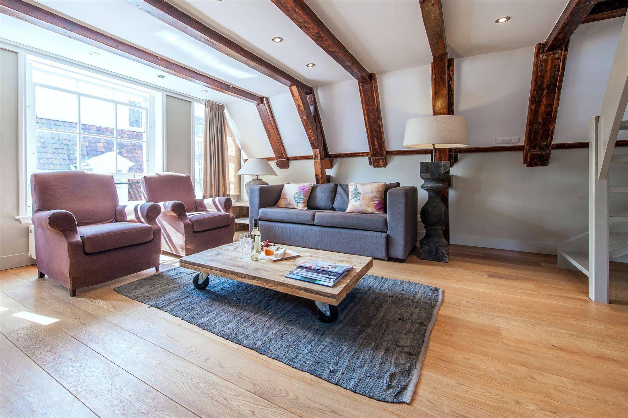City Center VIP Apartments