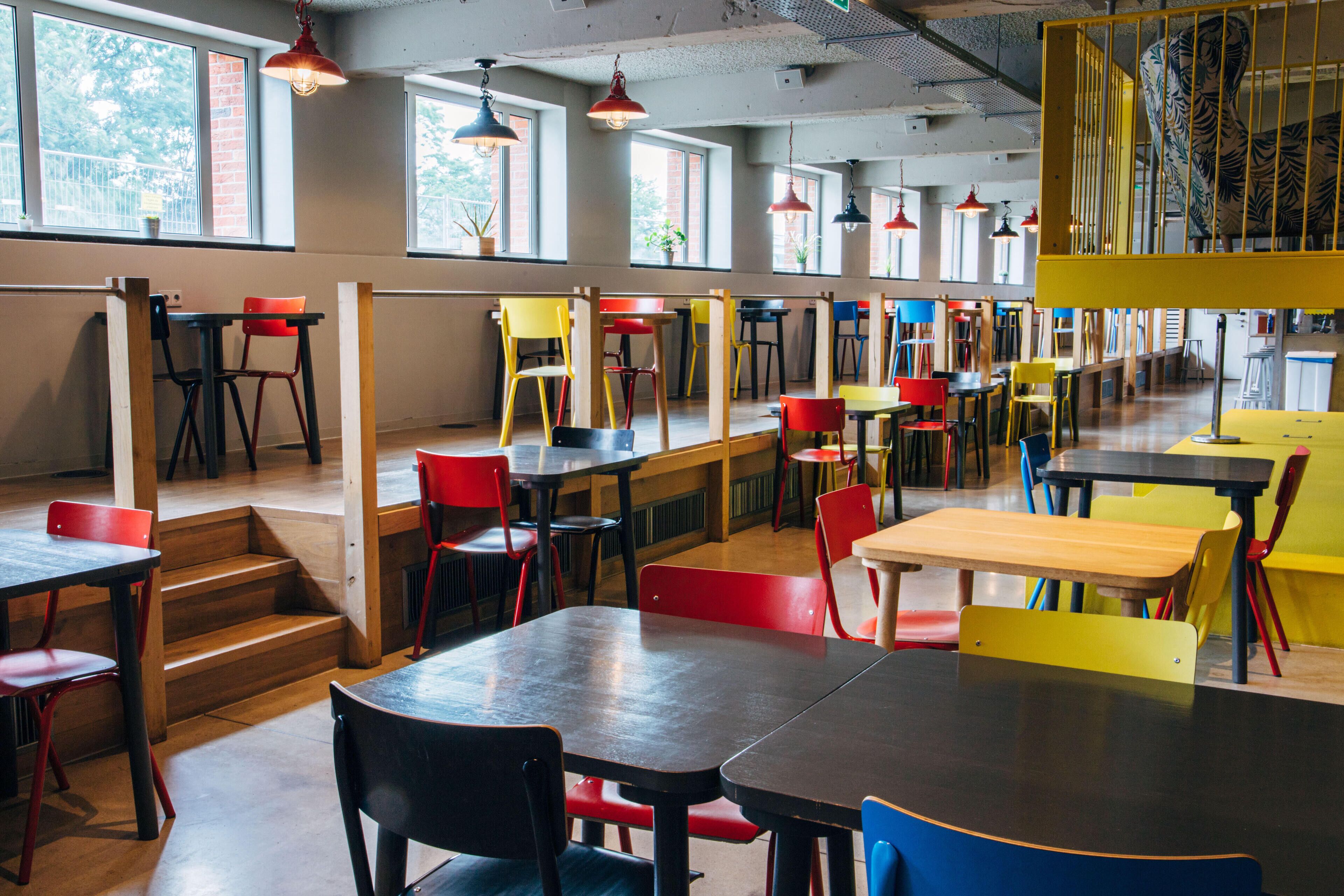 Clink Noord Hostel