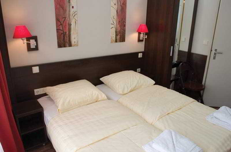 Hotel Damrak Inn