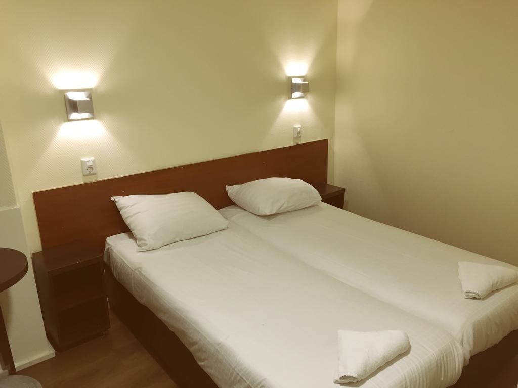 Hotel Damrak Inn