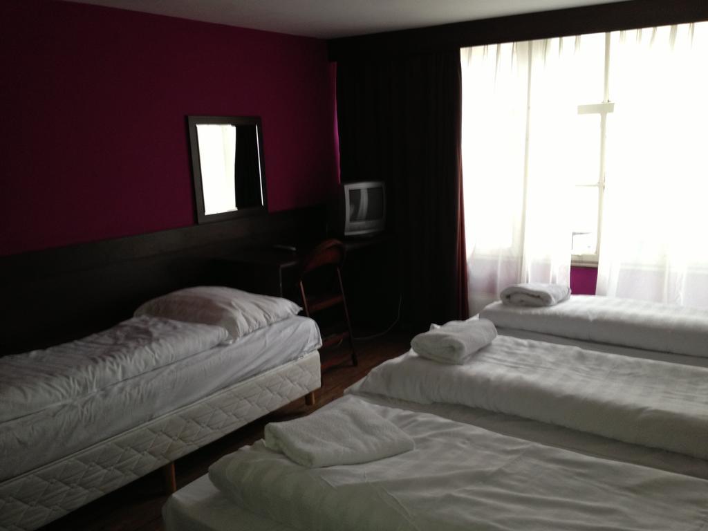 Hotel Damrak Inn