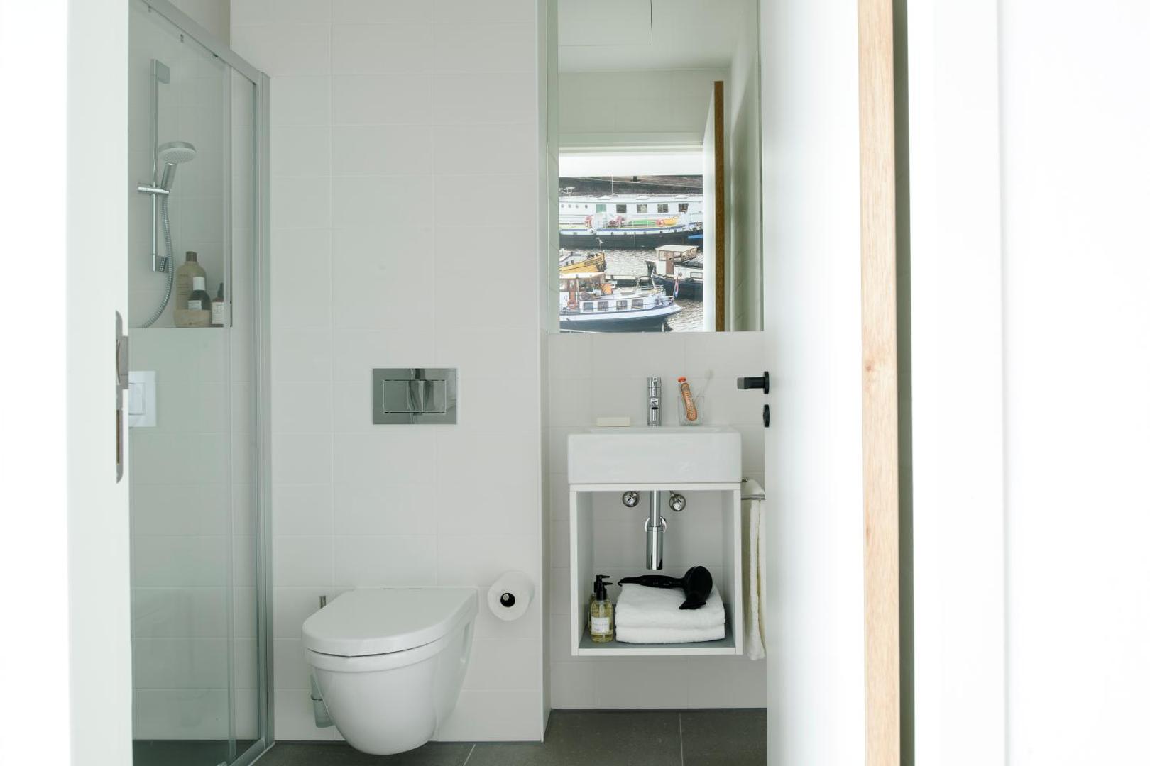 Eric Vökel Amsterdam Suites