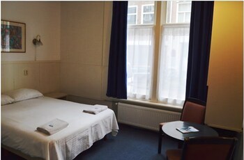 Euphemia Budget Old City Canal Zone