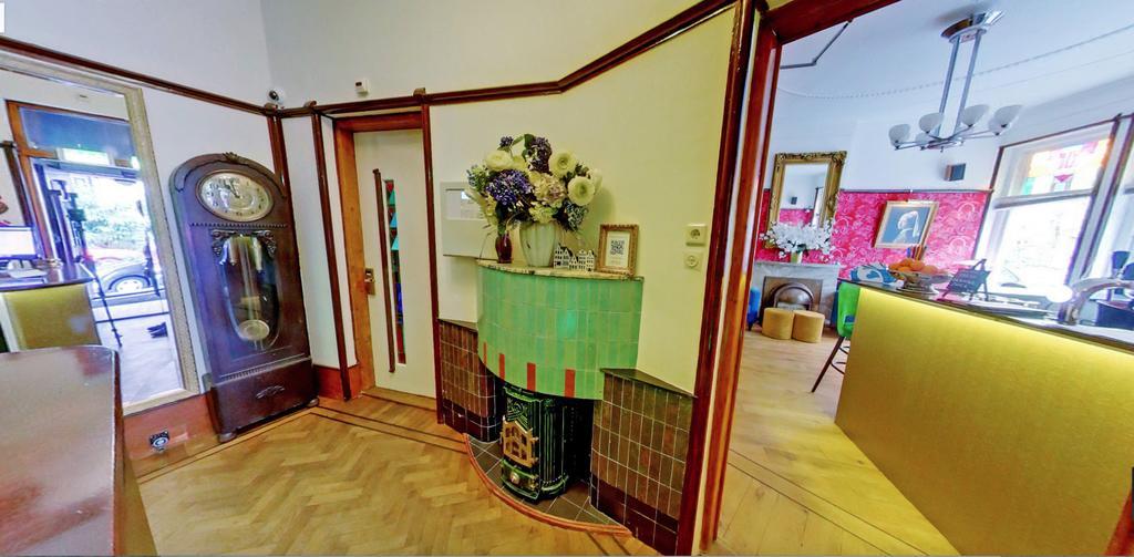 The Bedstee Boutique Capsule Hotel