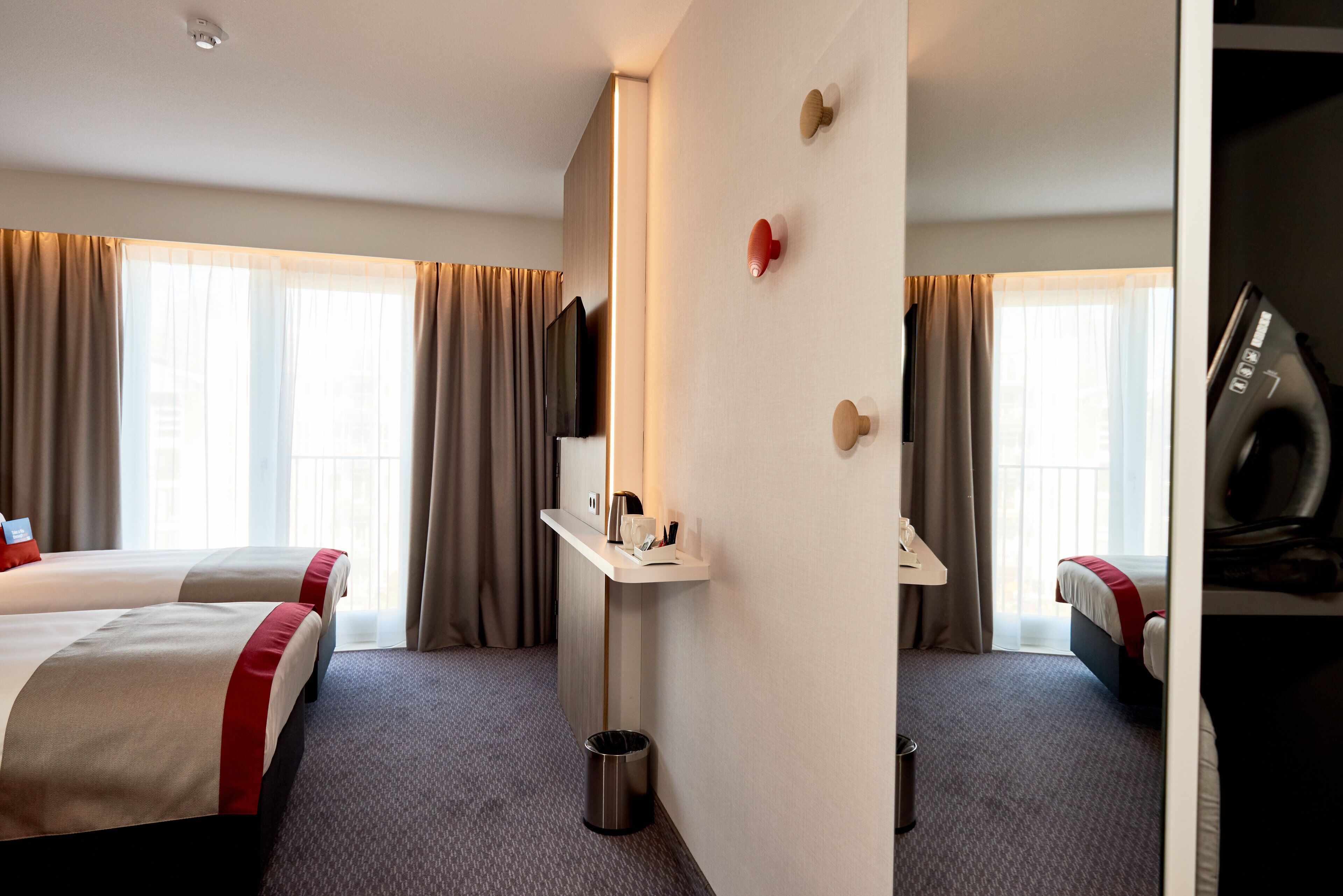 Holiday Inn Express Amsterdam-City Hall