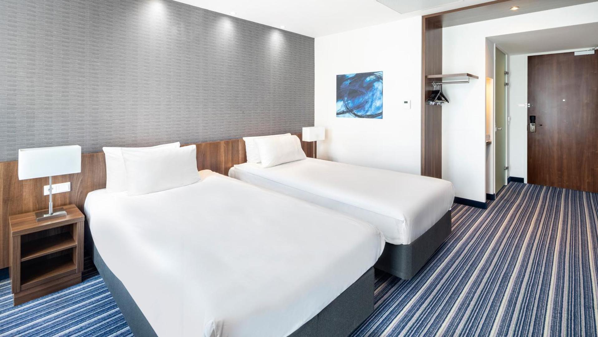 Holiday Inn Express Amsterdam - South