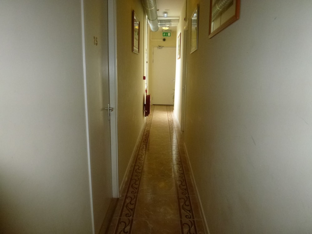 Hotel Isis
