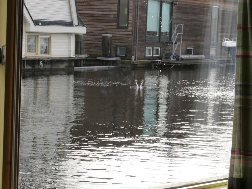 Houseboat under the Mill
