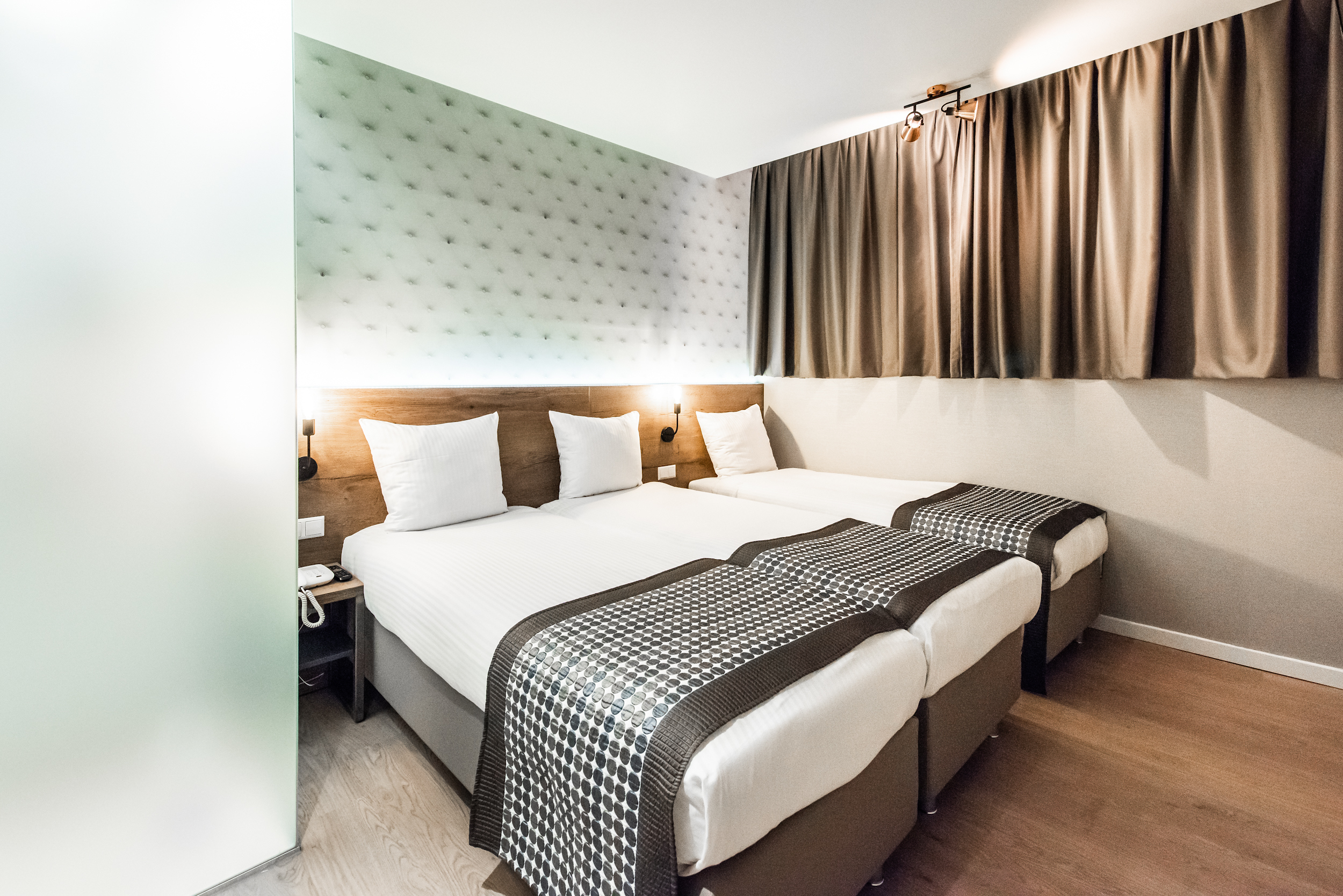 Melrose Hotel