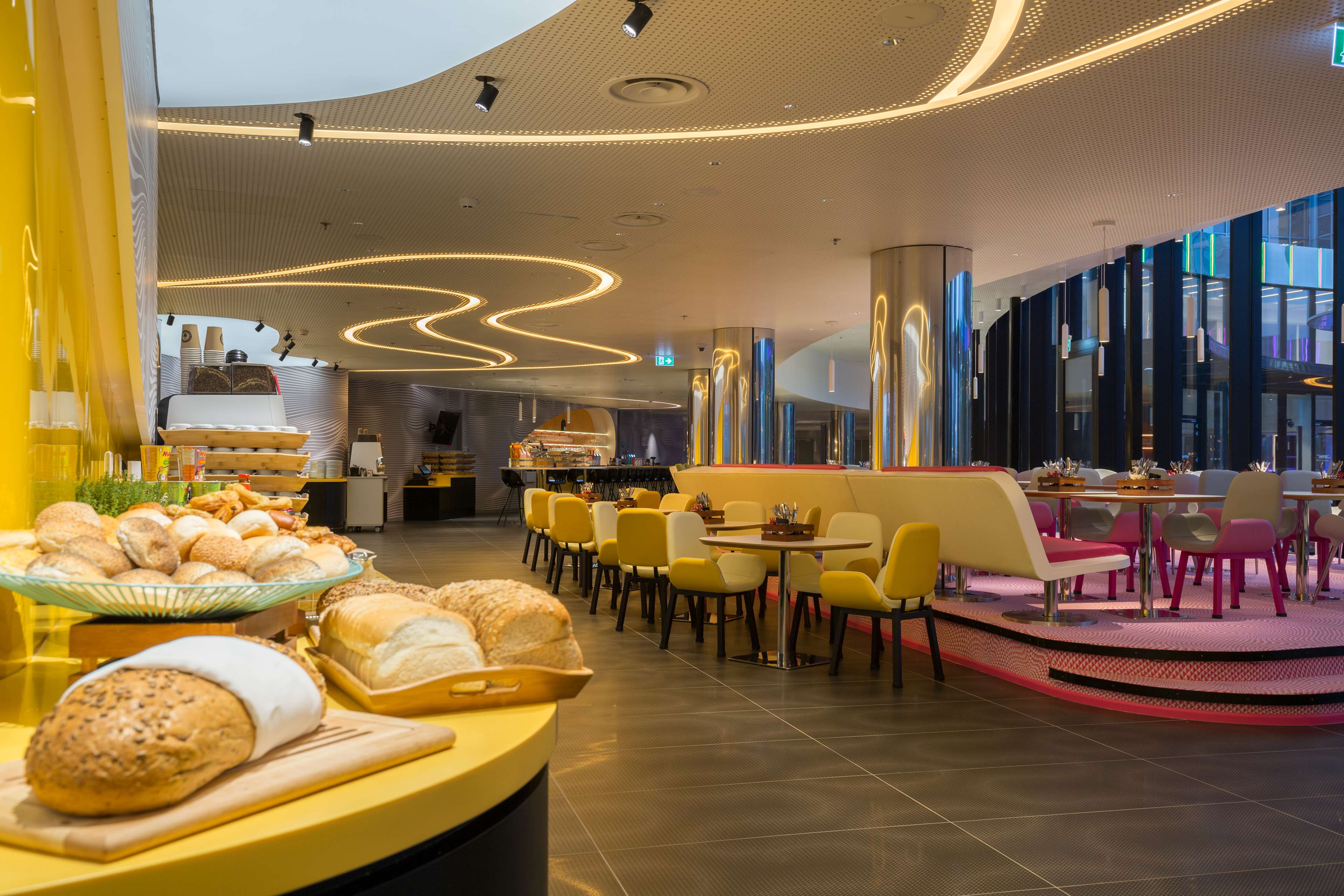 Park Inn by Radisson Amsterdam City West