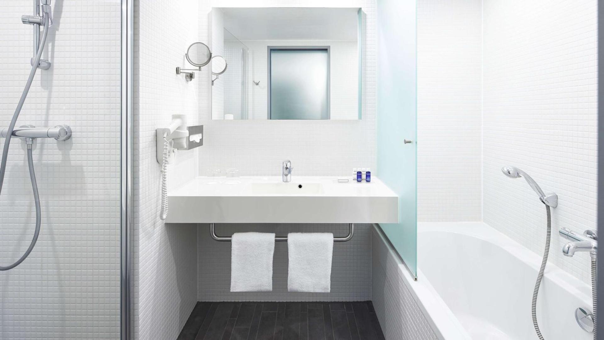 Park Plaza Amsterdam Airport