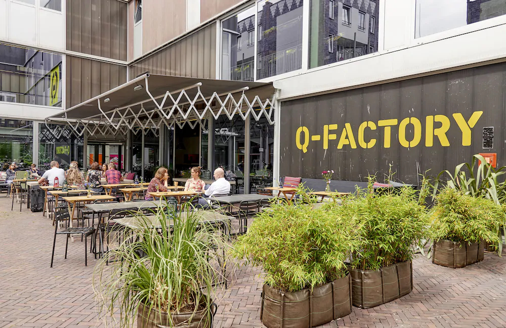 Q-Factory Hotel