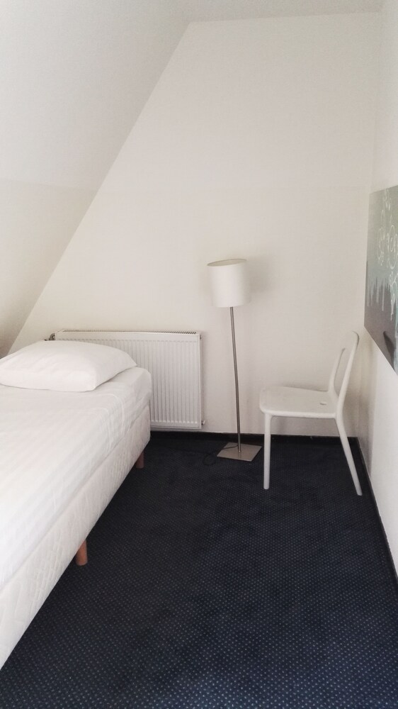Rembrandt Square Hotel