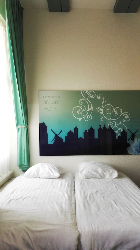 Rembrandt Square Hotel