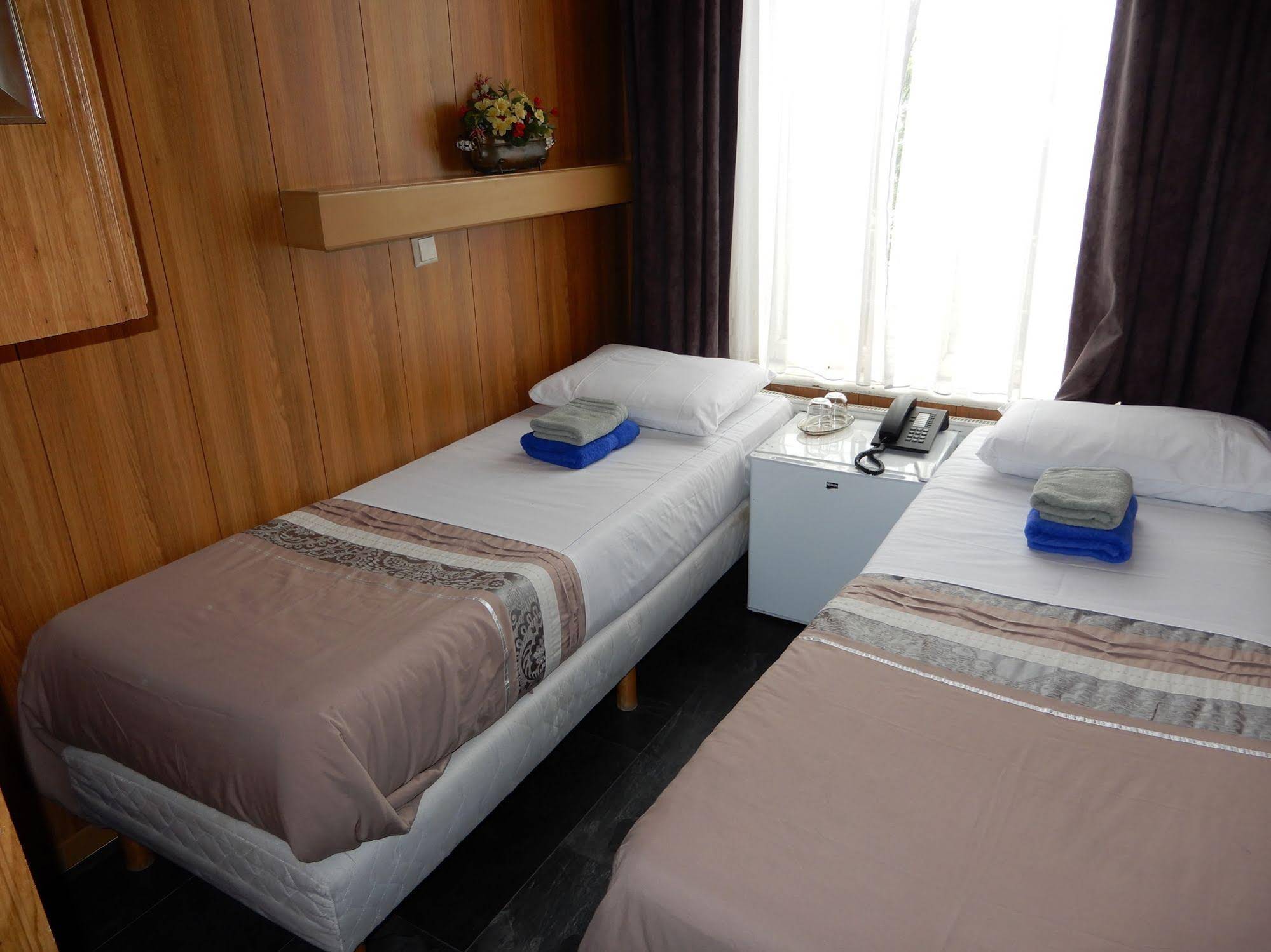 Sharm Hotel Amsterdam