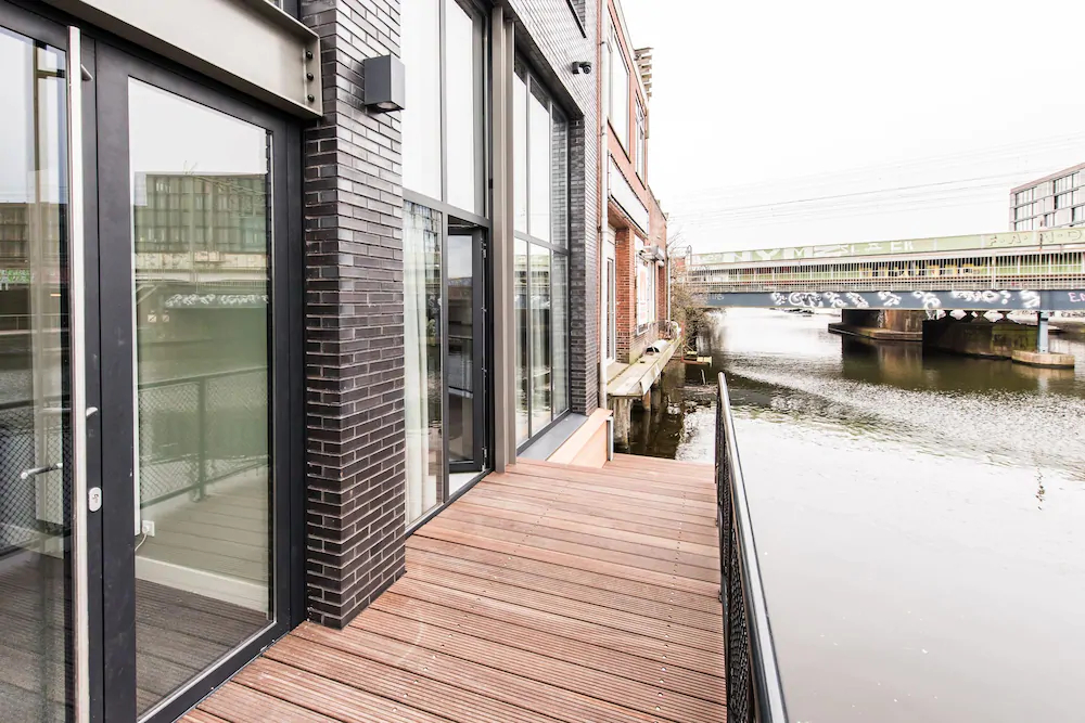 YAYS Amsterdam East by Numa