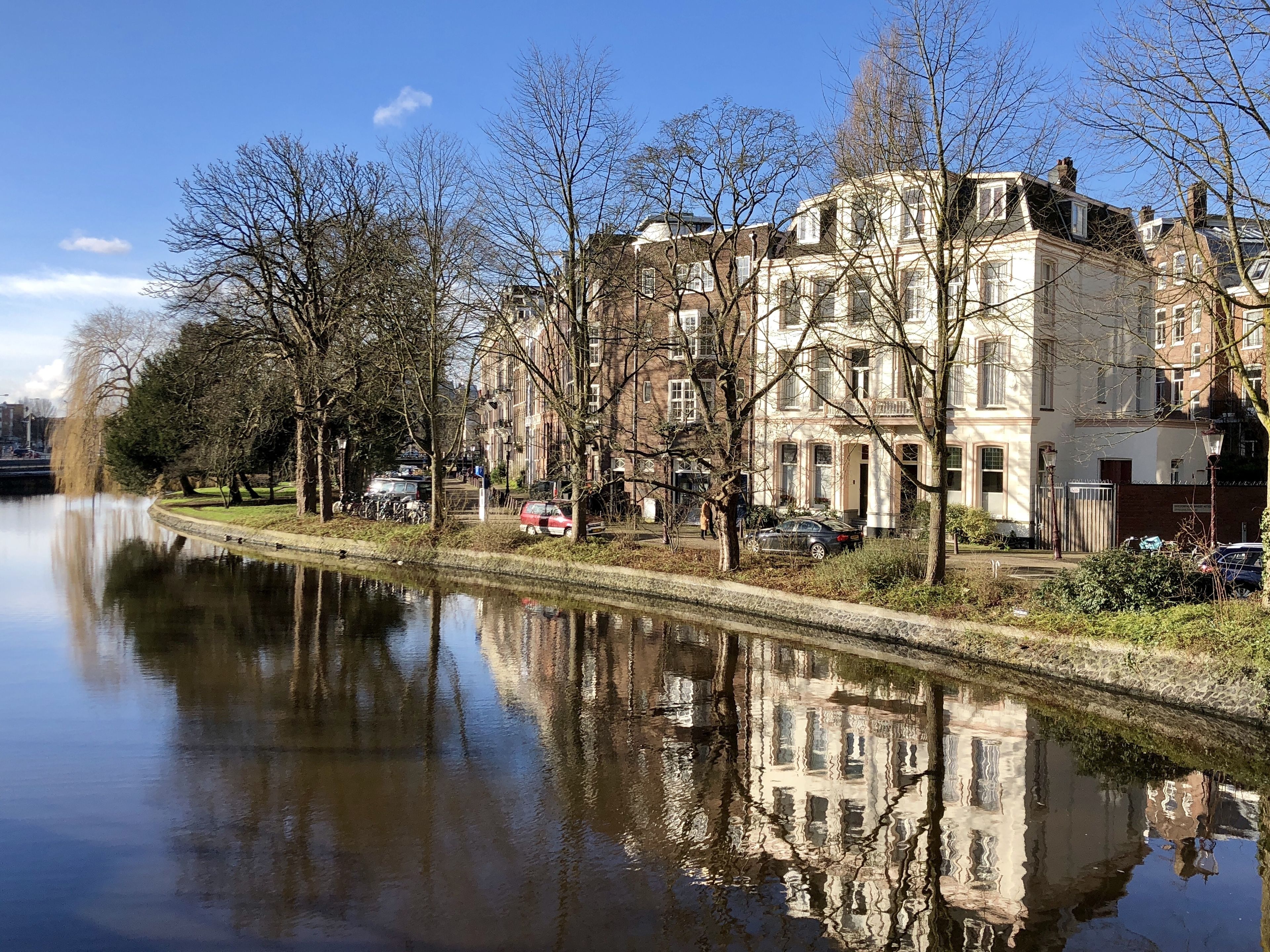 Spinoza Suites