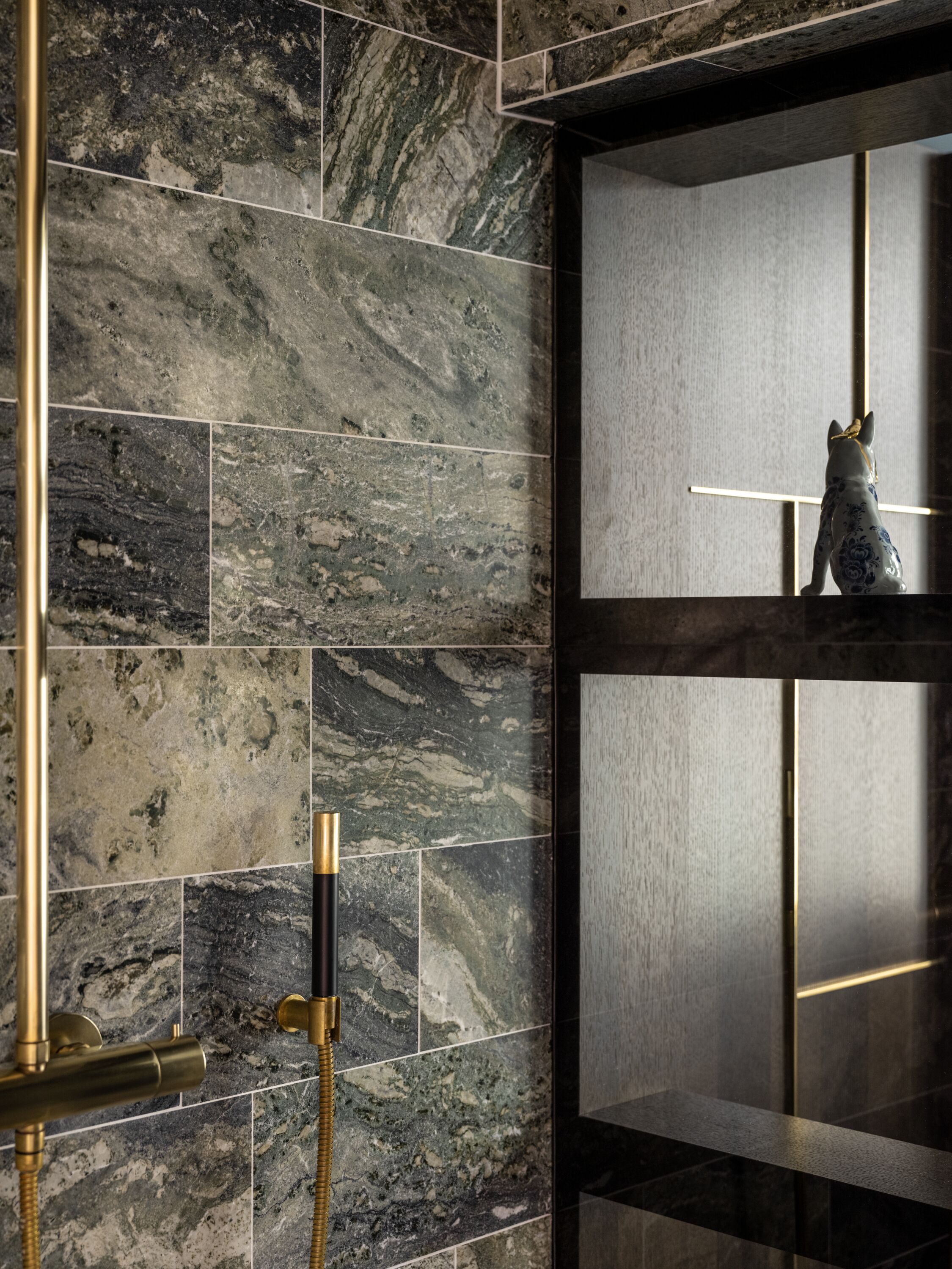 Spinoza Suites