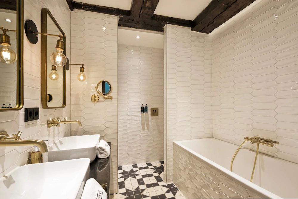 The Hendrick's Hotel