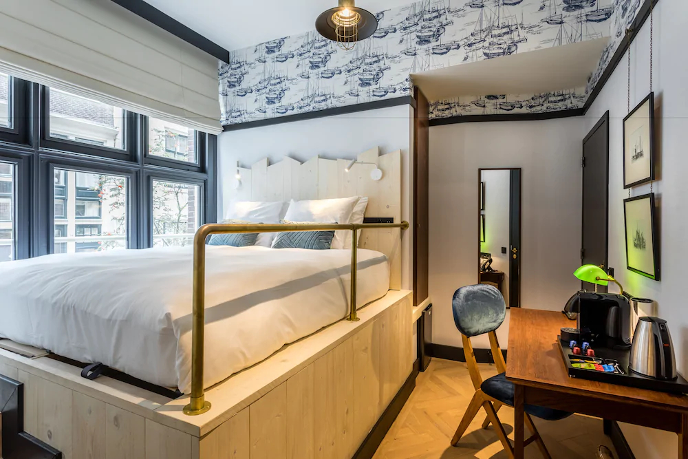 The Hendrick's Hotel