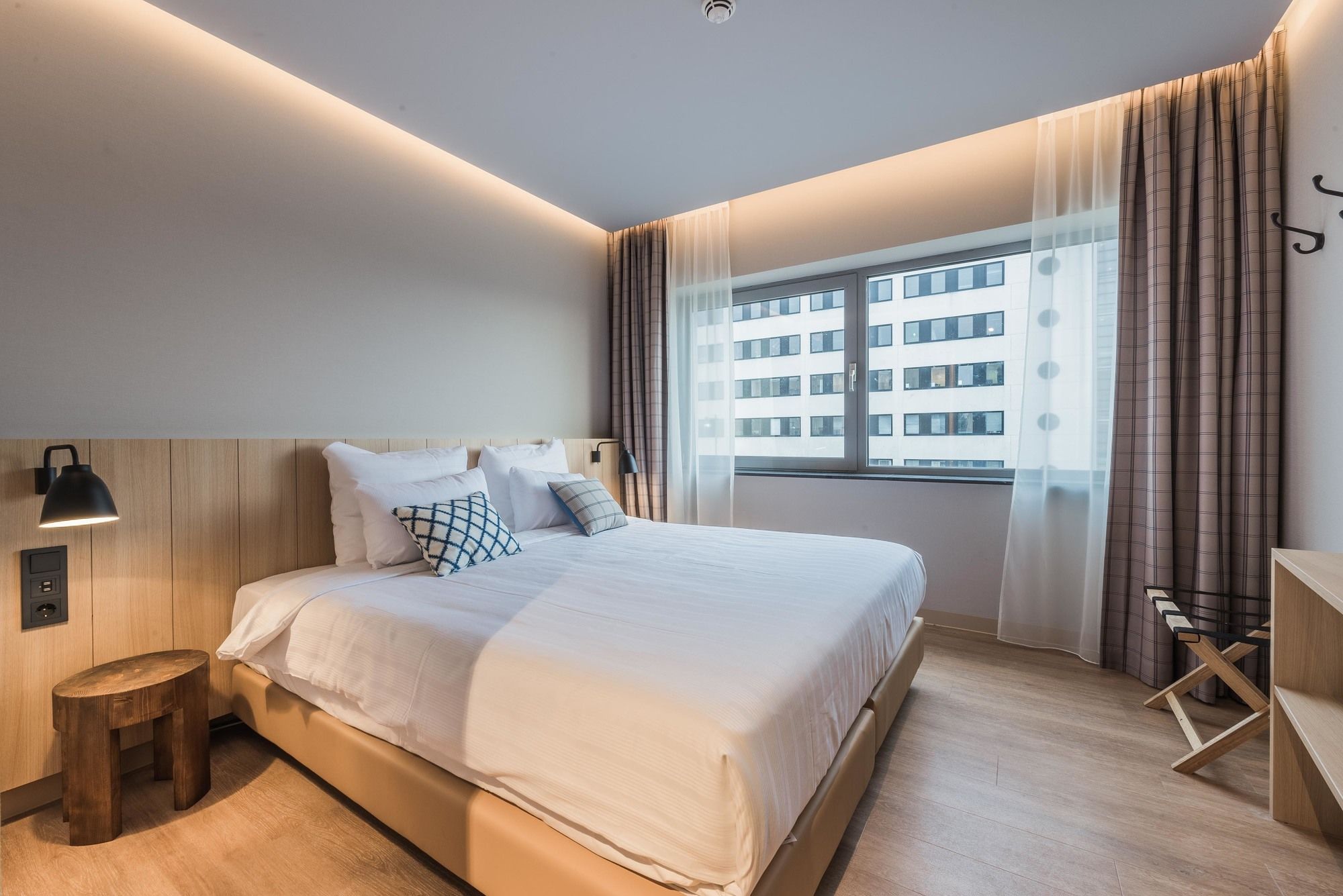 Urban Lodge Hotel