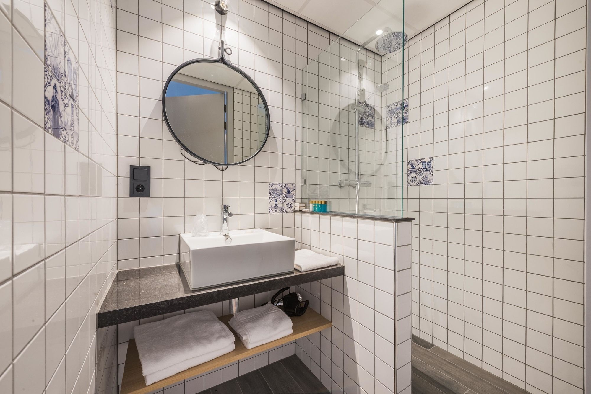 Urban Lodge Hotel