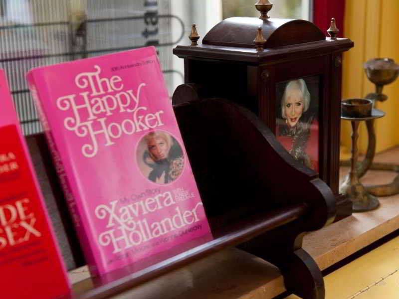 Xaviera Hollanders ''Happy House Bed & Breakfast''