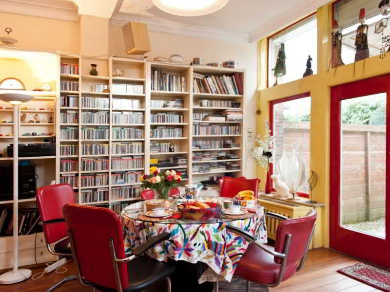 Xaviera Hollanders ''Happy House Bed & Breakfast''