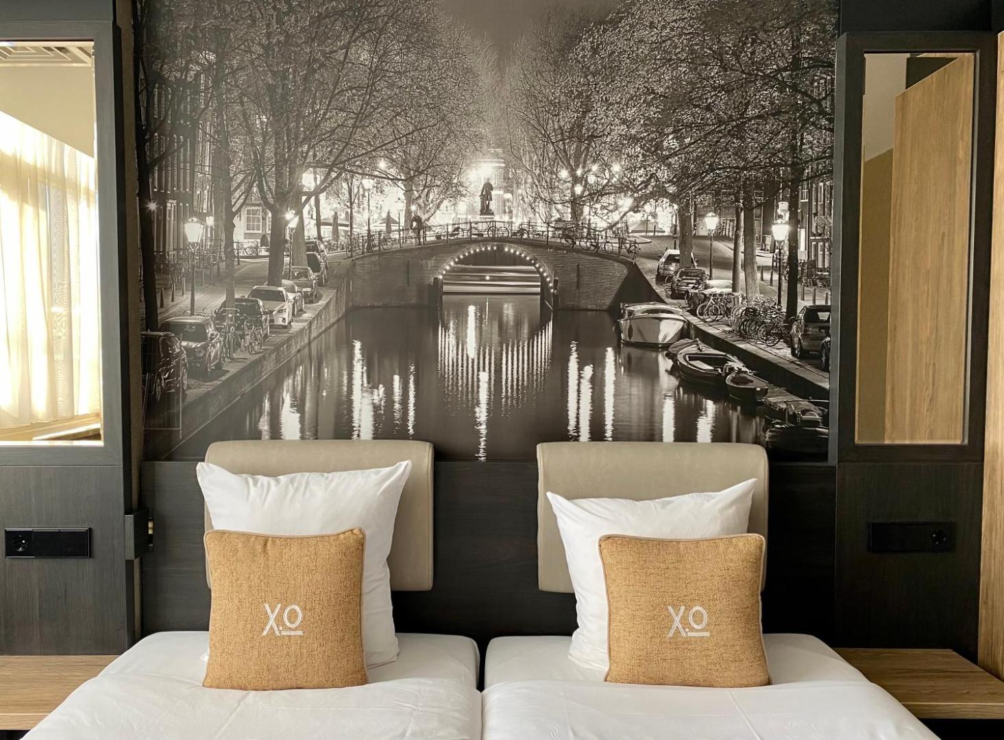XO Hotels Infinity