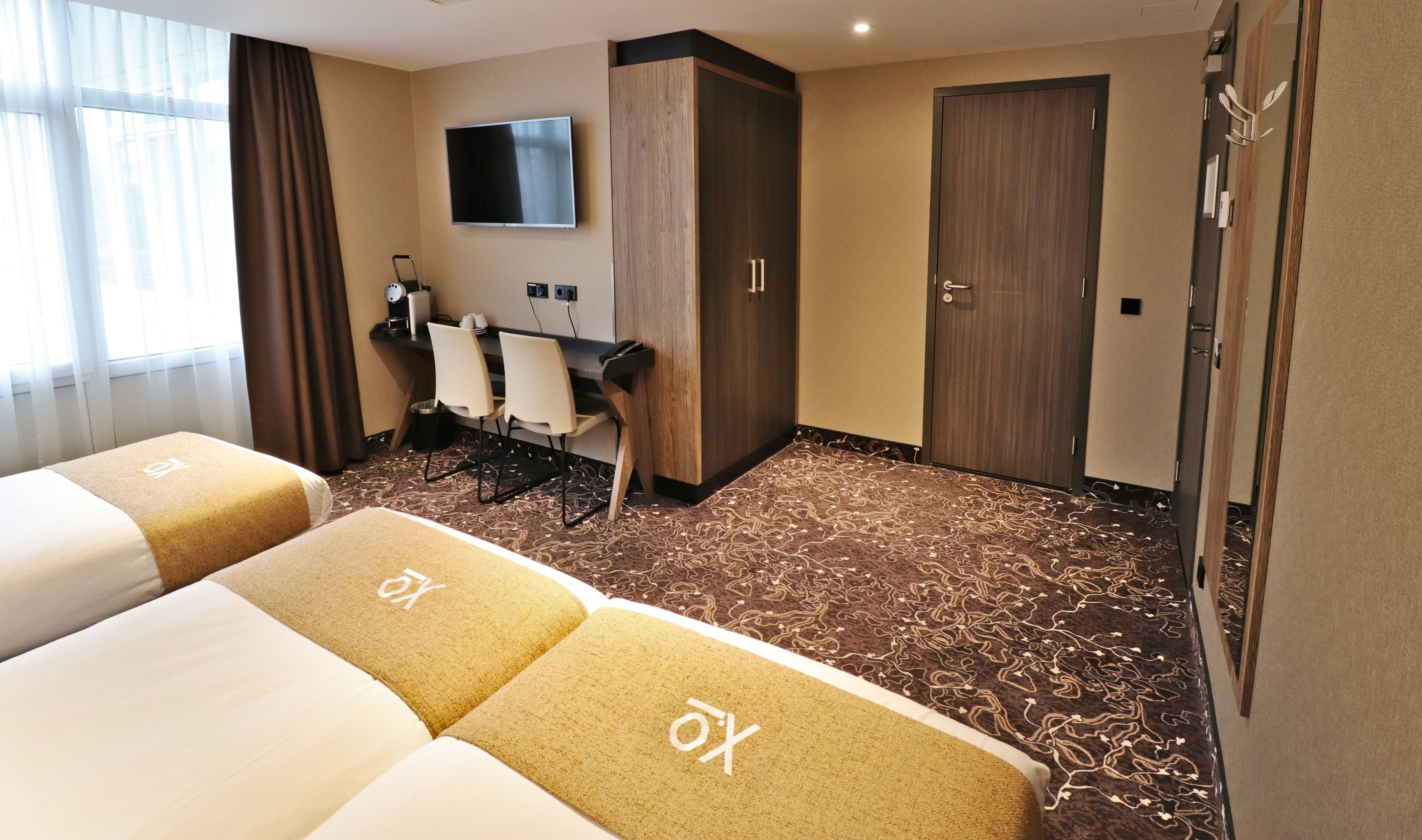 XO Hotels Infinity