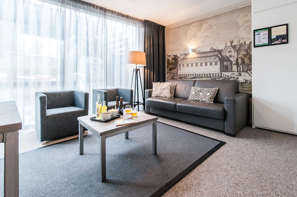 YAYS Amsterdam Prince Island by Numa
