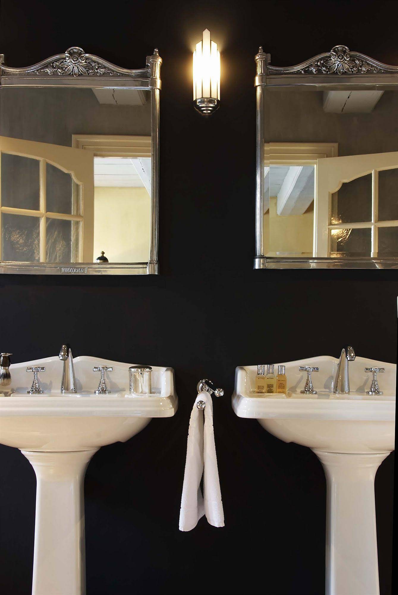 Suitehotel & Restaurant Posthoorn