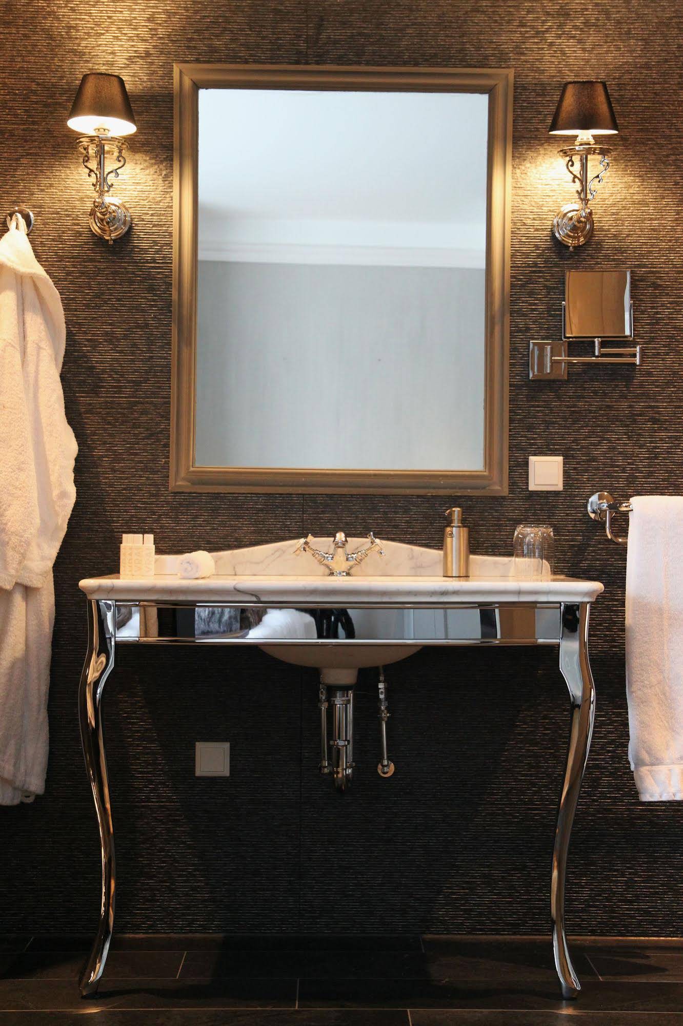 Suitehotel & Restaurant Posthoorn
